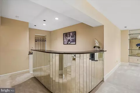 Entry Way - 8013 Greenwich Woods Dr, Mclean, VA 22102 photo 12 of 12
