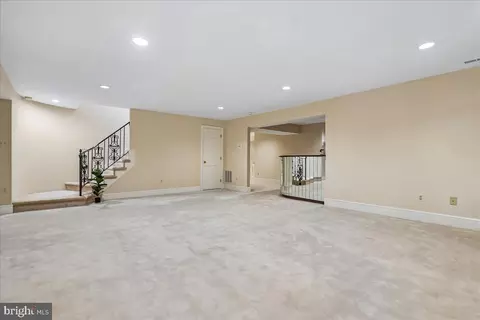 Other - 8013 Greenwich Woods Dr, Mclean, VA 22102 photo 22 of 31