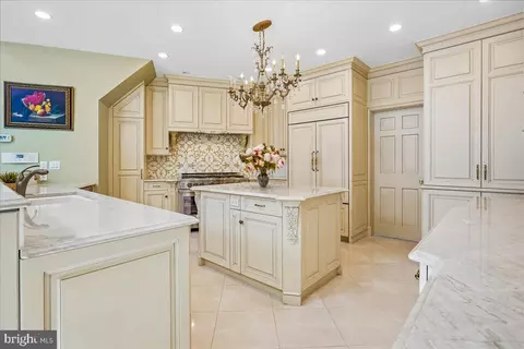 Kitchen - 8013 Greenwich Woods Dr, Mclean, VA 22102 photo 1 of 5