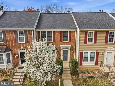 View/Area - 7808 Bellwether Ct, Lorton, VA 22079 photo 1 of 1