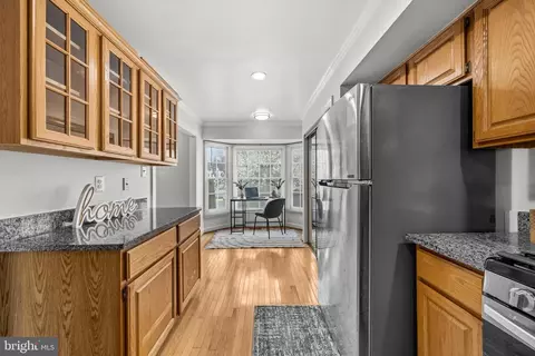 Kitchen - 7808 Bellwether Ct, Lorton, VA 22079 photo 5 of 5