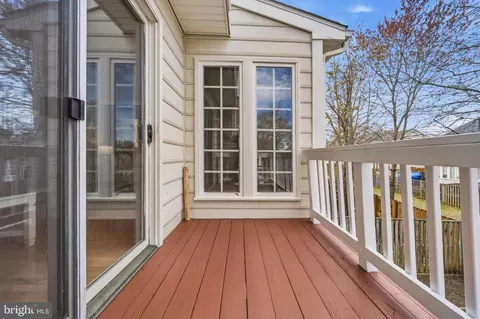 Exterior - 7808 Bellwether Ct, Lorton, VA 22079 photo 5 of 8