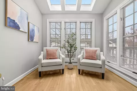 Entry Way - 7808 Bellwether Ct, Lorton, VA 22079 photo 2 of 6