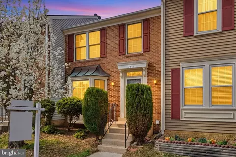7808 Bellwether Ct, Lorton, VA 22079