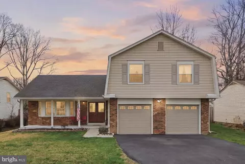7316 Lightship Ct, Burke, VA 22015