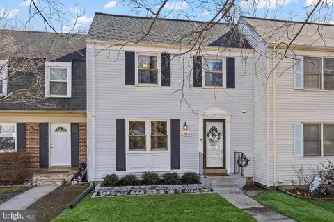 3145 Ellenwood Dr, Fairfax, VA 22031