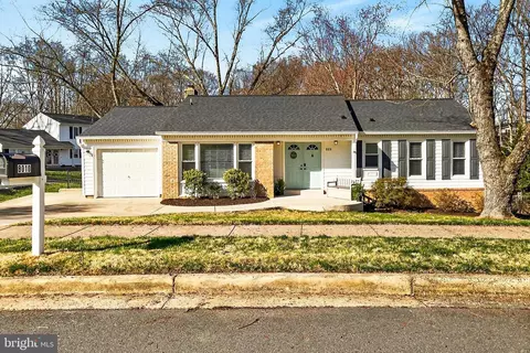 8010 Rockwood Ct, Springfield, VA 22153