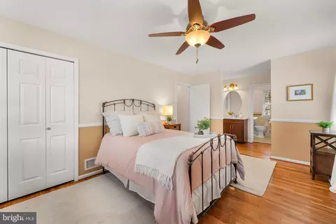 Bedroom - 6703 Norview Ct, Springfield, VA 22152 photo 2 of 12