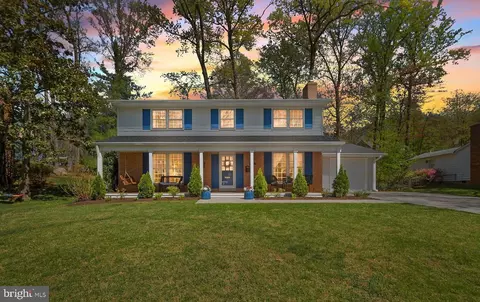 6703 Norview Ct, Springfield, VA 22152