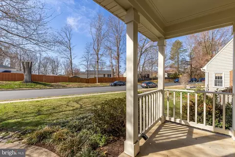 7448 Ridge Rd, Springfield, VA 22153 photo 4