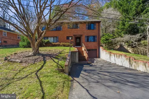 3806 Howard St, Annandale, VA 22003