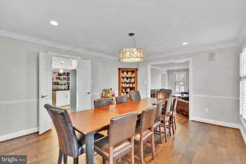 Dining - 1502 Chain Bridge Ct, Mclean, VA 22101 photo 1 of 1