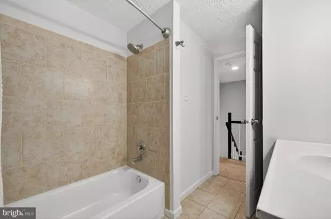 8225 Burning Forest Ct, Springfield, VA 22153 photo 27