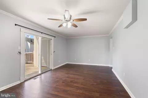 14403 Turin Ln, Centreville, VA 20121