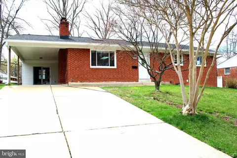 Exterior - 6809 Ruskin St, Springfield, VA 22150 photo 2 of 11