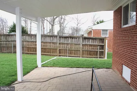 Exterior - 6809 Ruskin St, Springfield, VA 22150 photo 10 of 11