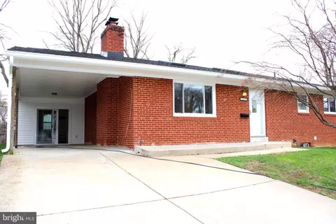 Exterior - 6809 Ruskin St, Springfield, VA 22150 photo 3 of 11