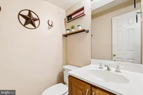 6518 Milva Ln, Springfield, VA 22150 photo 9