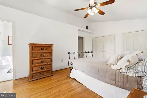 6518 Milva Ln, Springfield, VA 22150 photo 32