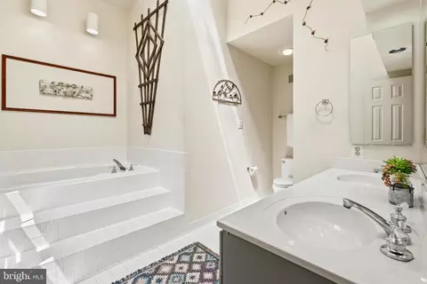6518 Milva Ln, Springfield, VA 22150 photo 33