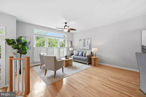 1232 Weatherstone Ct, Reston, VA 20194 photo 7
