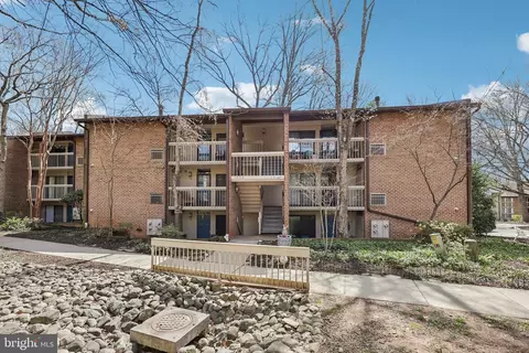 1534 Moorings Dr #7A/2A, Reston, VA 20190