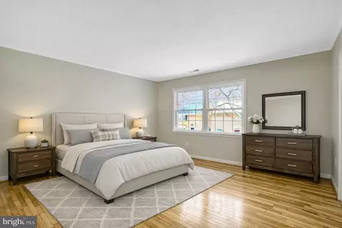 Bedroom - 8523 Lakinhurst Ln, Springfield, VA 22152 photo 3 of 12