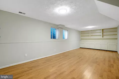 Other - 8523 Lakinhurst Ln, Springfield, VA 22152 photo 14 of 22