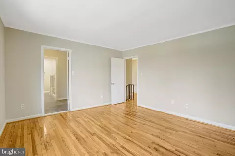 Bedroom - 8523 Lakinhurst Ln, Springfield, VA 22152 photo 5 of 12
