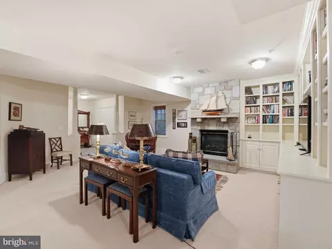 Living - 1467 Evans Farm Dr, Mclean, VA 22101 photo 7 of 7