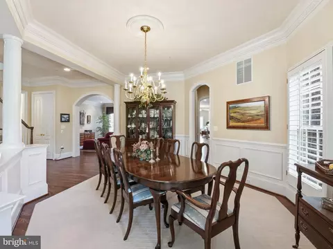 Dining - 1467 Evans Farm Dr, Mclean, VA 22101 photo 2 of 2