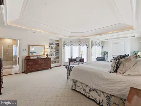 Bedroom - 1467 Evans Farm Dr, Mclean, VA 22101 photo 2 of 6