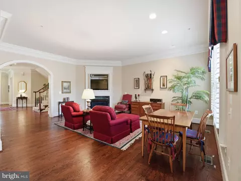 Living - 1467 Evans Farm Dr, Mclean, VA 22101 photo 3 of 7
