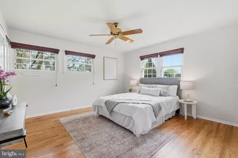 Bedroom - 8110 Carrick Ln, Springfield, VA 22151 photo 1 of 6