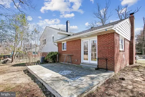 Exterior - 7318 Chatham St, Springfield, VA 22151 photo 9 of 9