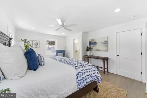 Bedroom - 8615 Kerry Ln, Springfield, VA 22152 photo 2 of 7