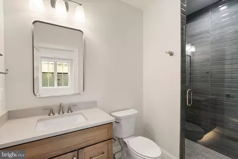 Bath - 5850 Upton St, Mclean, VA 22101 photo 9 of 9