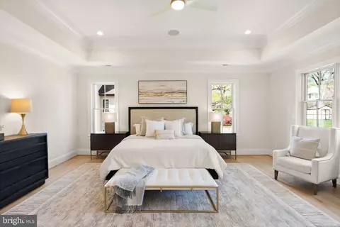Bedroom - 5850 Upton St, Mclean, VA 22101 photo 2 of 10