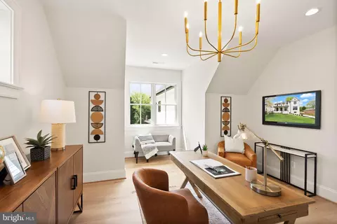 Other - 5850 Upton St, Mclean, VA 22101 photo 16 of 32