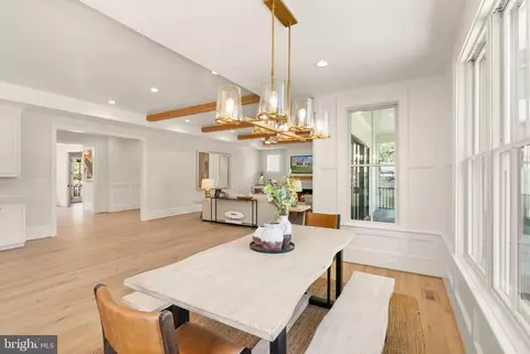 Dining - 5850 Upton St, Mclean, VA 22101 photo 8 of 8