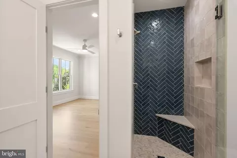 Entry Way - 5850 Upton St, Mclean, VA 22101 photo 13 of 18
