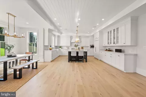 Other - 5850 Upton St, Mclean, VA 22101 photo 11 of 32