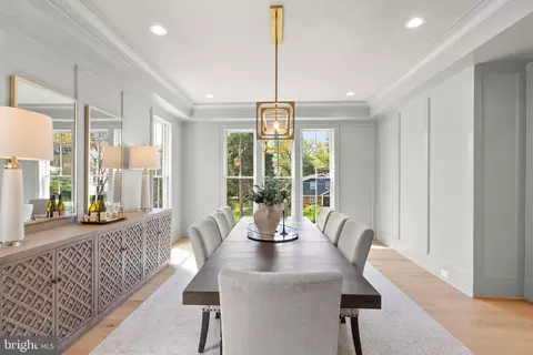 Dining - 5850 Upton St, Mclean, VA 22101 photo 5 of 8