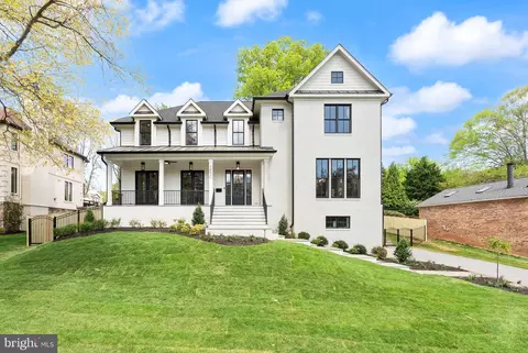 5850 Upton St, Mclean, VA 22101