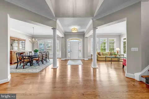 Entry Way - 6190 Adeline Ct, Mclean, VA 22101 photo 3 of 7