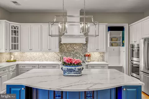 Kitchen - 6190 Adeline Ct, Mclean, VA 22101 photo 3 of 6