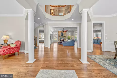 Entry Way - 6190 Adeline Ct, Mclean, VA 22101 photo 2 of 7