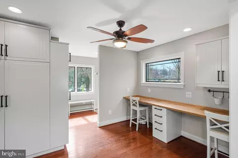 Other - 8806 Cromwell Dr, Springfield, VA 22151 photo 3 of 12