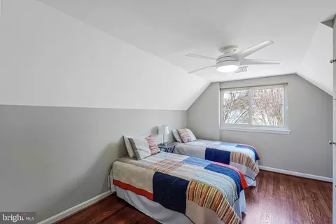 Bedroom - 8806 Cromwell Dr, Springfield, VA 22151 photo 5 of 6