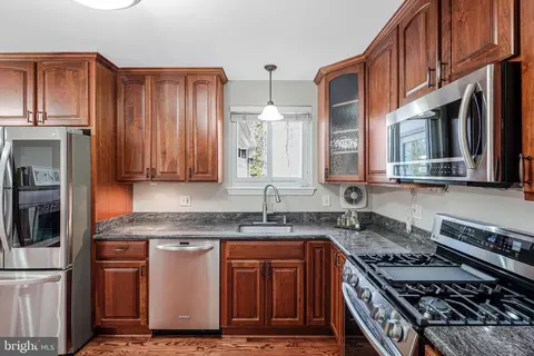 Kitchen - 8806 Cromwell Dr, Springfield, VA 22151 photo 2 of 2